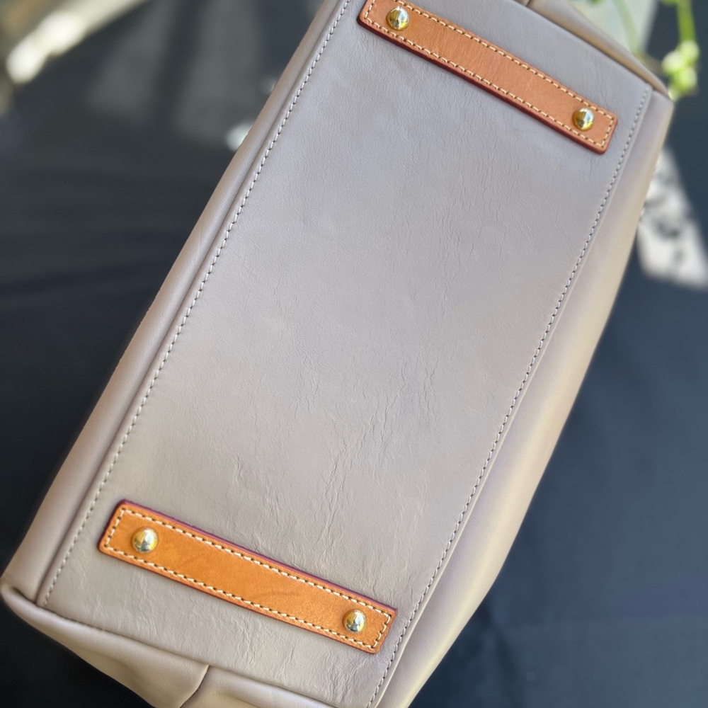 Dooney & Bourke Tan Leather Shoulder Bag - Picture 8 of 12